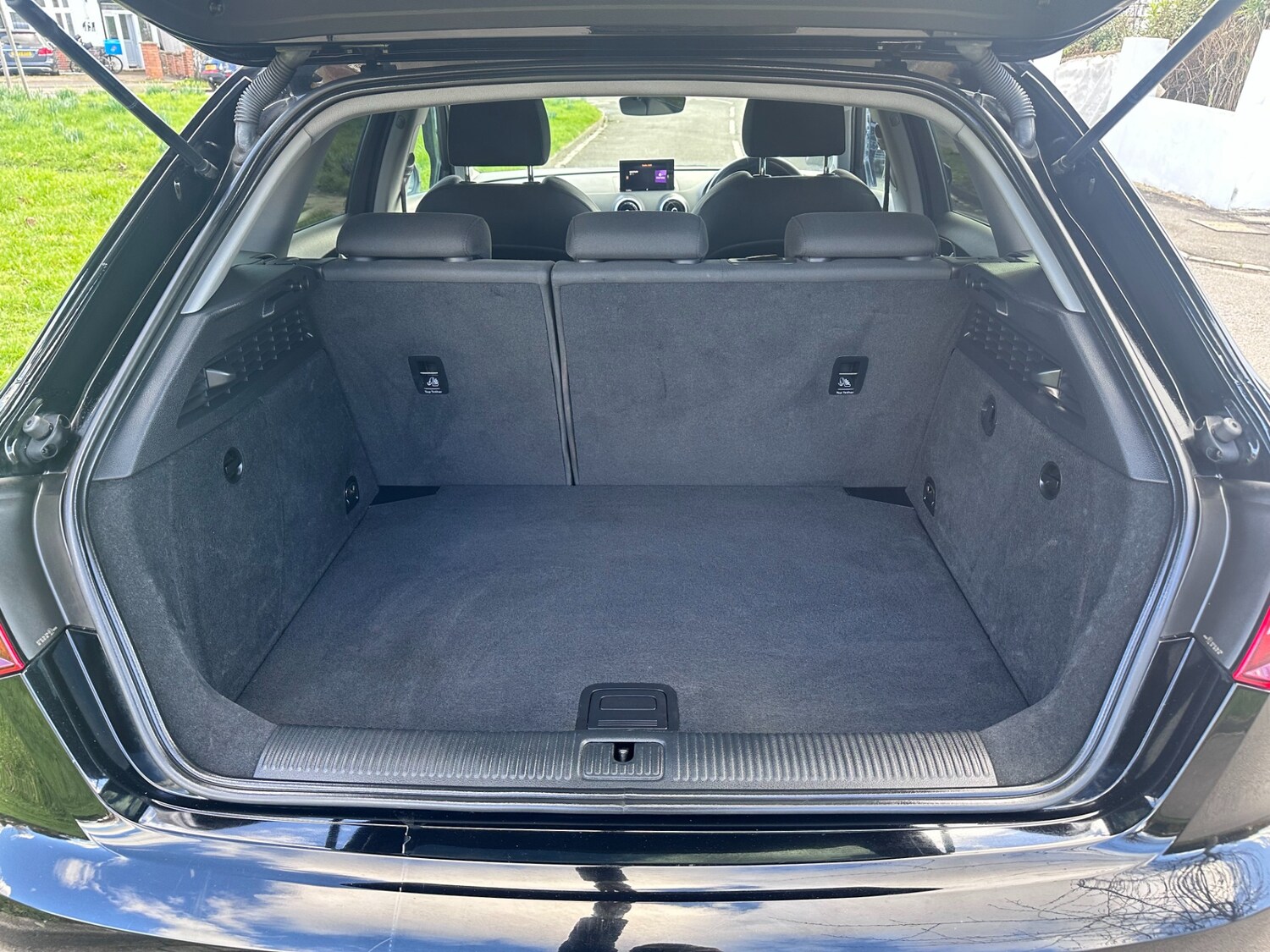 Used Audi A3 2018 for sale - 77088842: Photo 9