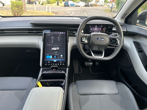 Used Ford Explorer 2024 for sale - 75474285: Photo 16