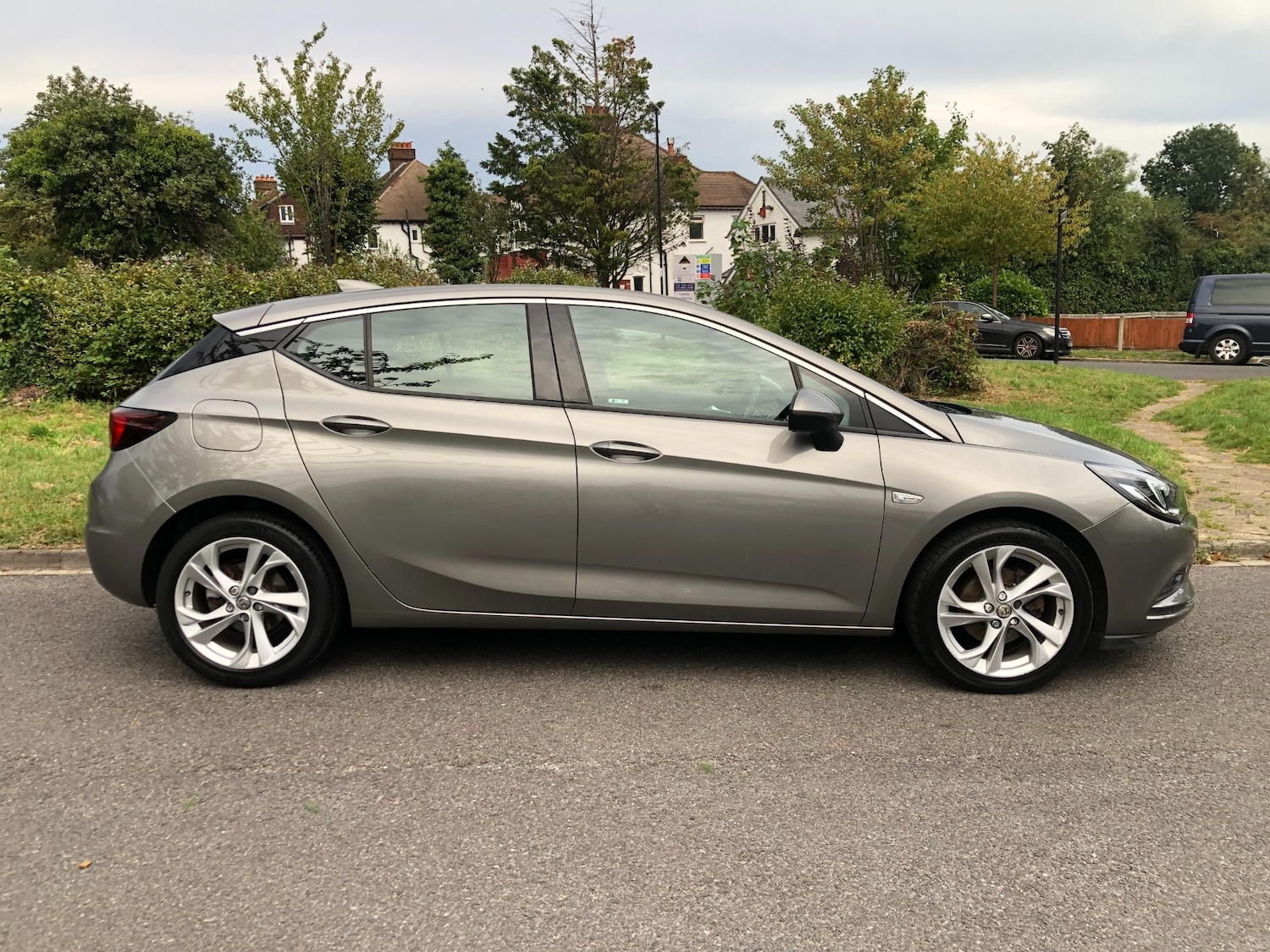 Used Vauxhall Astra 2017 for sale - 78070641: Photo 5