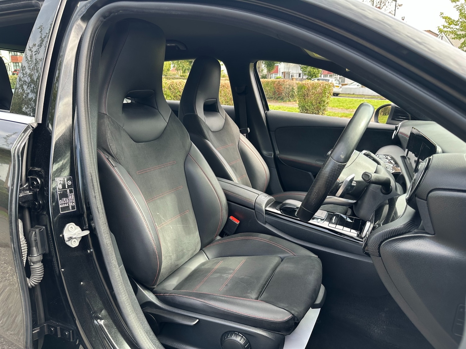 Used Mercedes-Benz A-Class 2019 for sale - 75763193: Photo 10