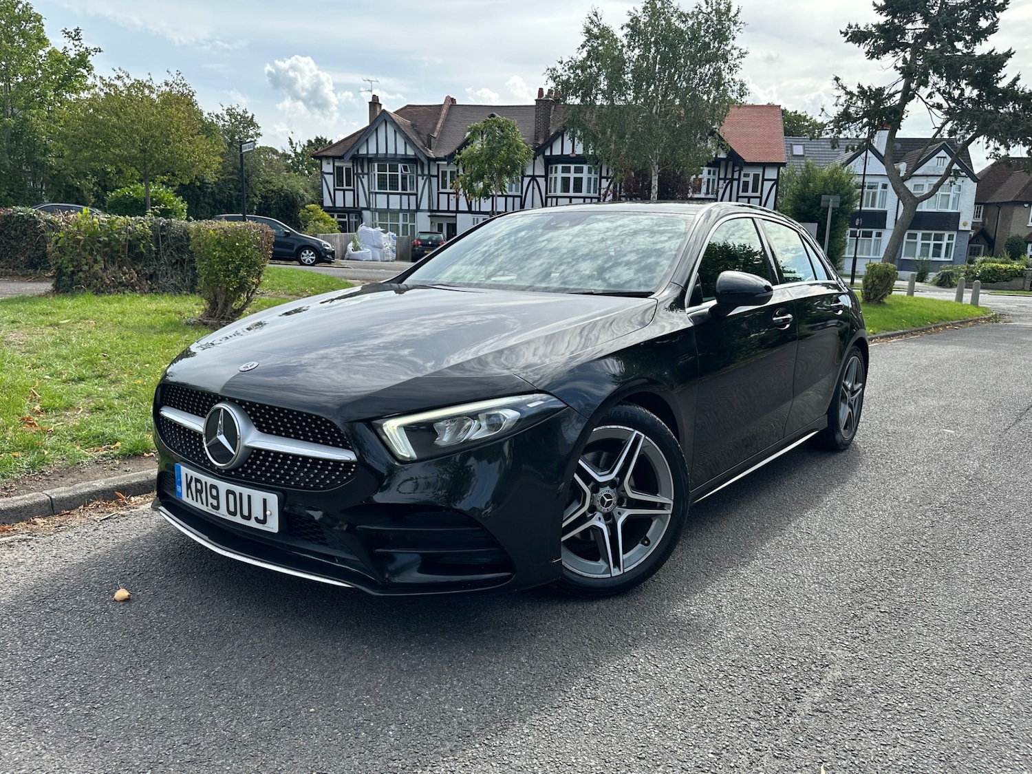 Used Mercedes-Benz A-Class 2019 for sale - 75763193: Photo 2