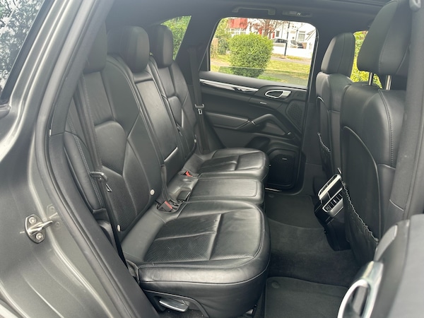 Used Porsche Cayenne 2014 for sale - 75334832: Photo 12