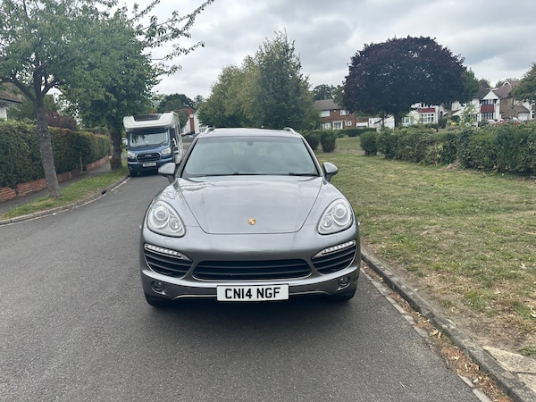 Used Porsche Cayenne 2014 for sale - 75334832: Photo 6