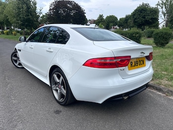 Used Jaguar XE 2019 for sale - 78442372: Photo