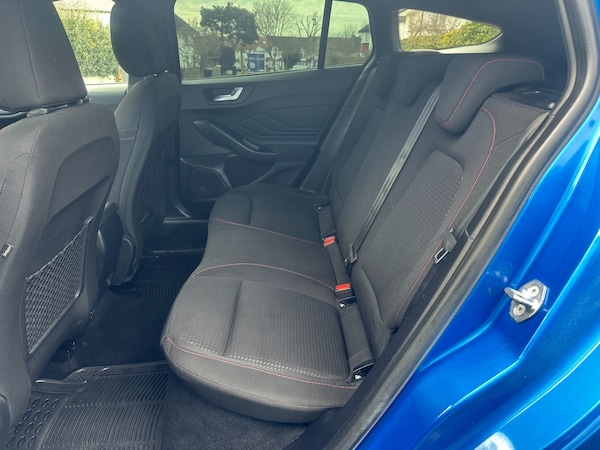 Used Ford Focus 2023 for sale - 73886913: Photo 12