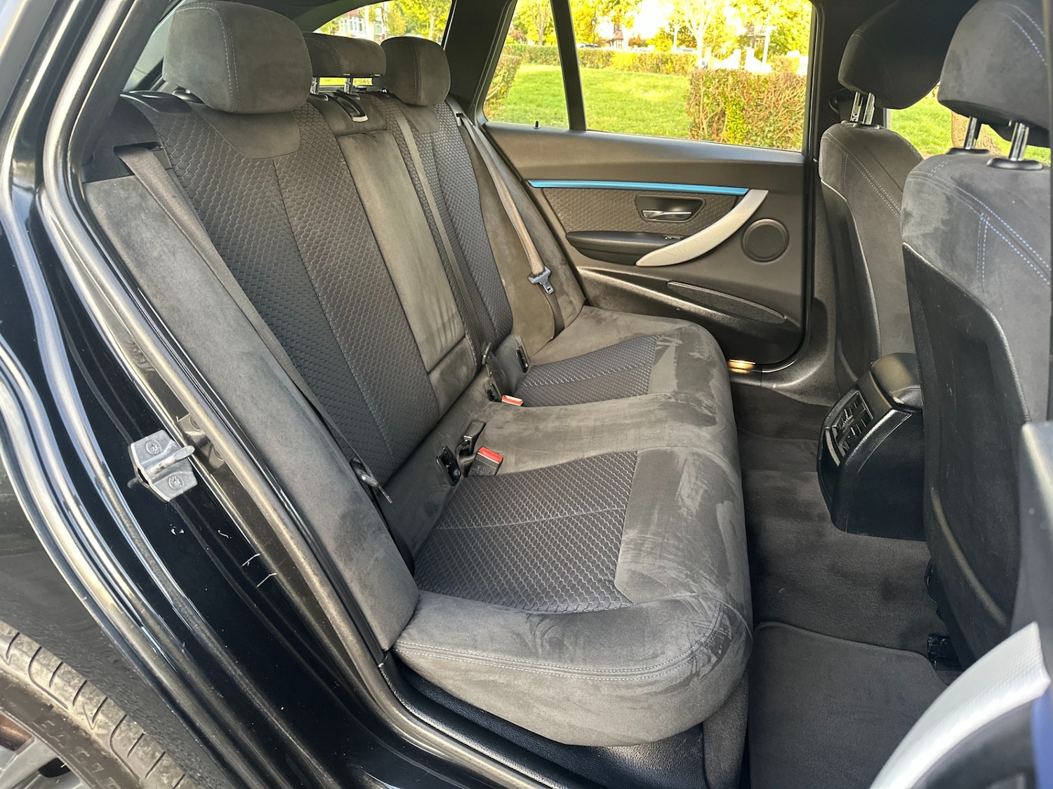 Used BMW 3 Series 2017 for sale - 75958494: Photo 12