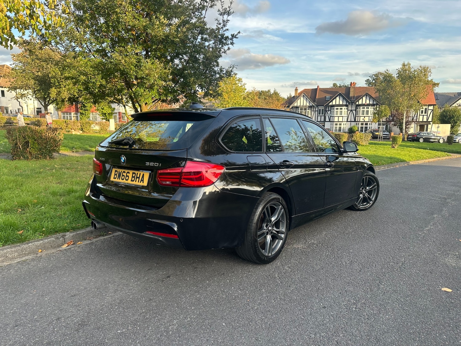 Used BMW 3 Series 2017 for sale - 75958494: Photo 3