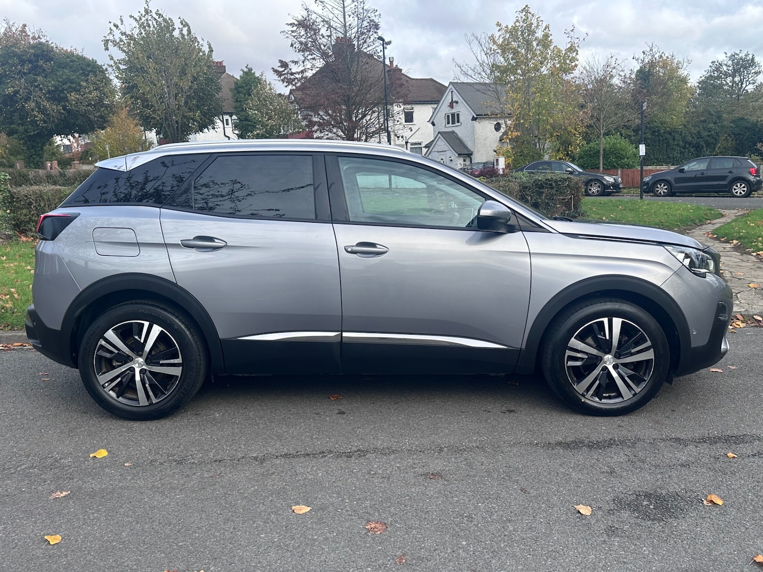 Used Peugeot 3008 2019 for sale - 75133232: Photo 5