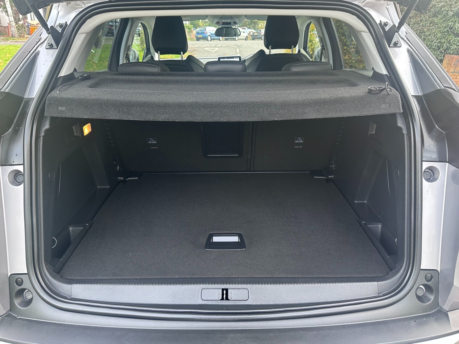 Used Peugeot 3008 2019 for sale - 75133232: Photo 8