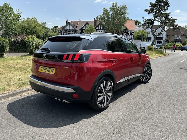 Used Peugeot 3008 2019 for sale - 76222073: Photo 2