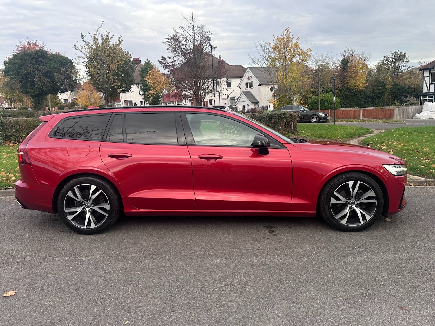 Used Volvo V60 2021 for sale - 76428548: Photo 6