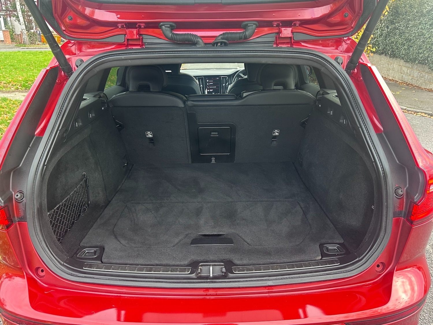 Used Volvo V60 2021 for sale - 76428548: Photo 9