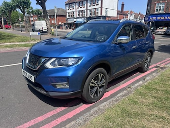 Used Nissan X-Trail 2018 for sale - 78768258: Photo