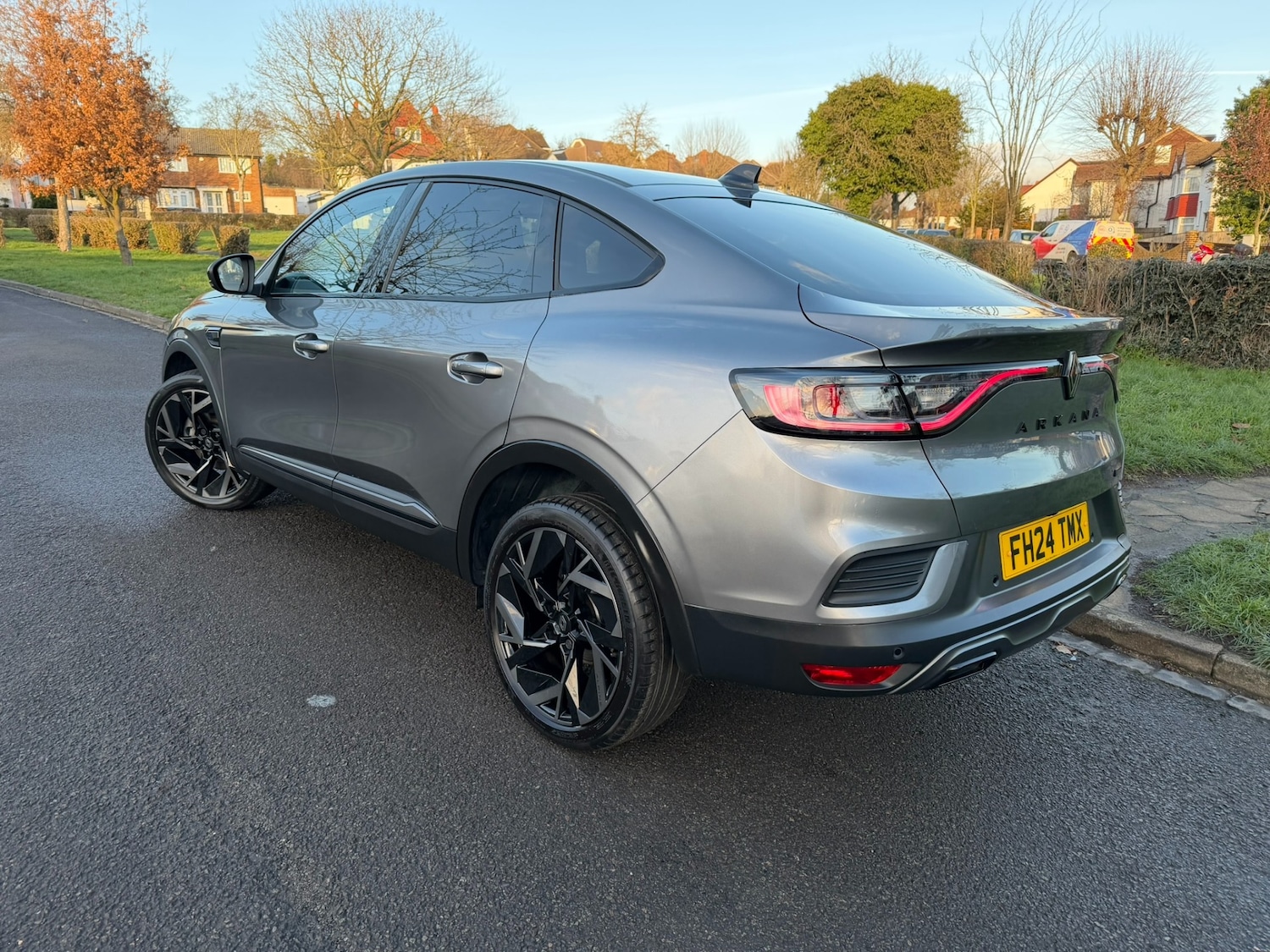 Used Renault Arkana 2024 for sale - 76809438: Photo 4