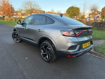 Used Renault Arkana 2024 for sale - 76809438: Photo