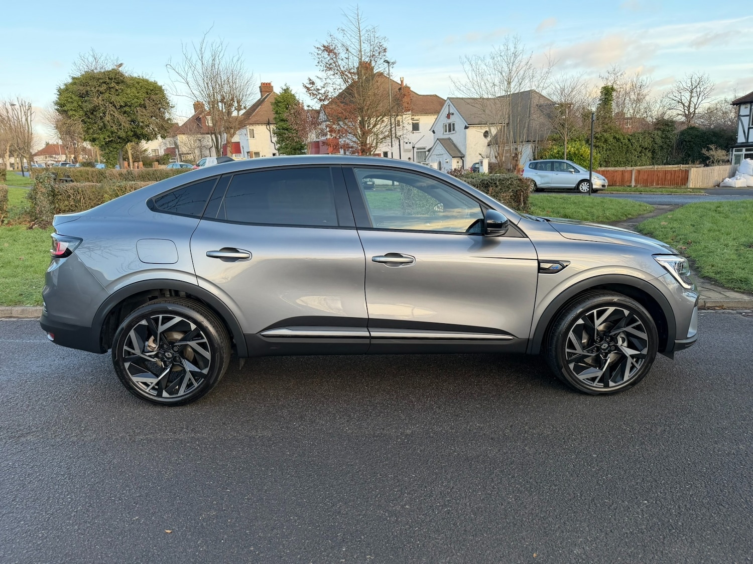 Used Renault Arkana 2024 for sale - 76809438: Photo 5