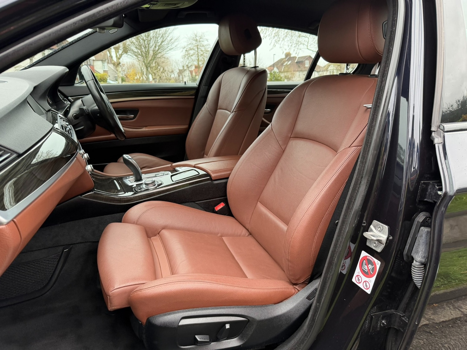 Used BMW 5 Series 2015 for sale - 76405017: Photo 11