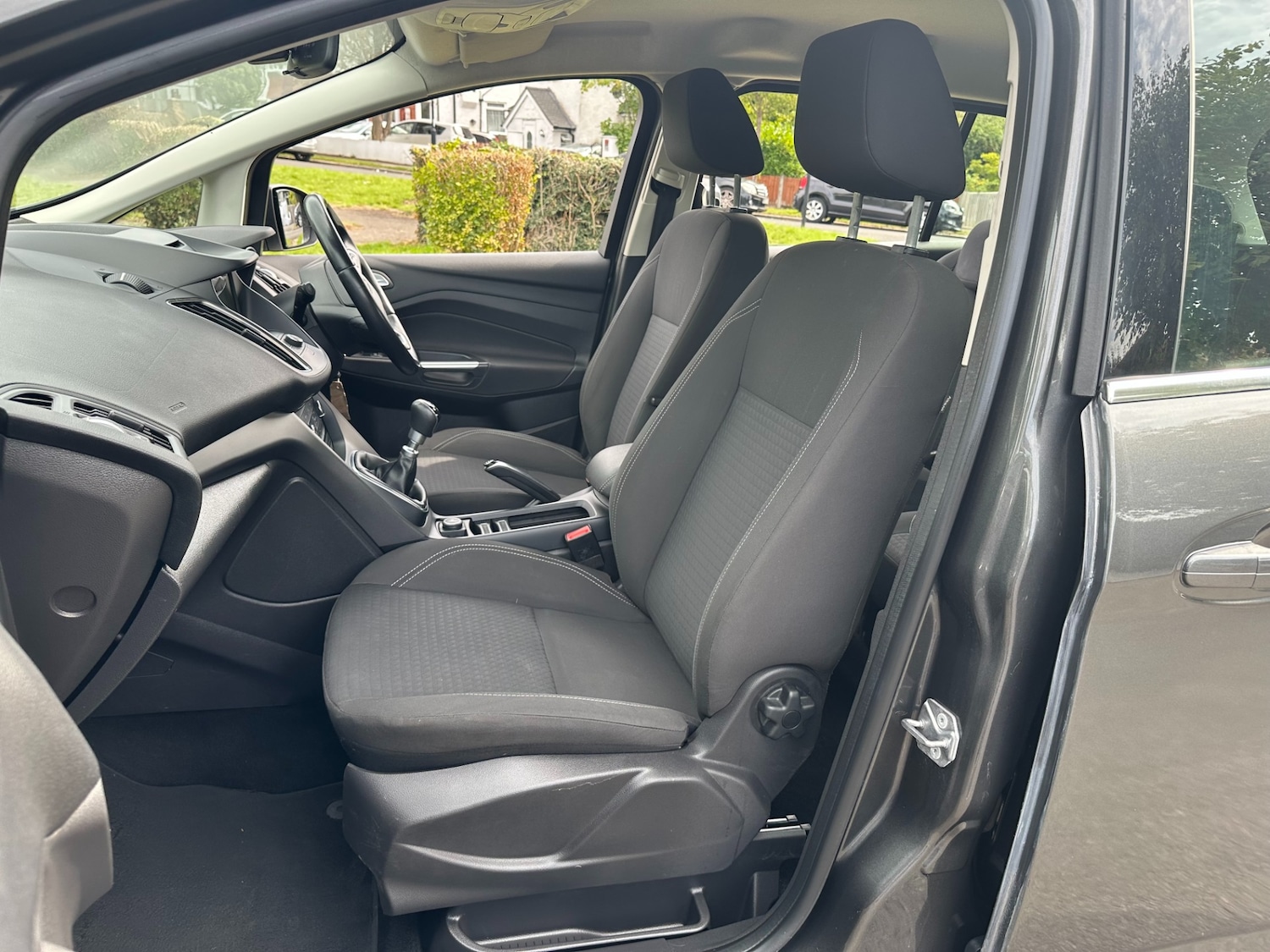 Used Ford Grand C-Max 2018 for sale - 75368236: Photo 10