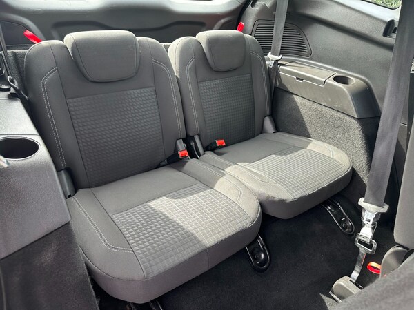 Used Ford Grand C-Max 2018 for sale - 75368236: Photo 14