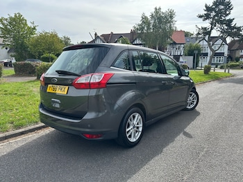 Used Ford Grand C-Max 2018 for sale - 75368236: Photo