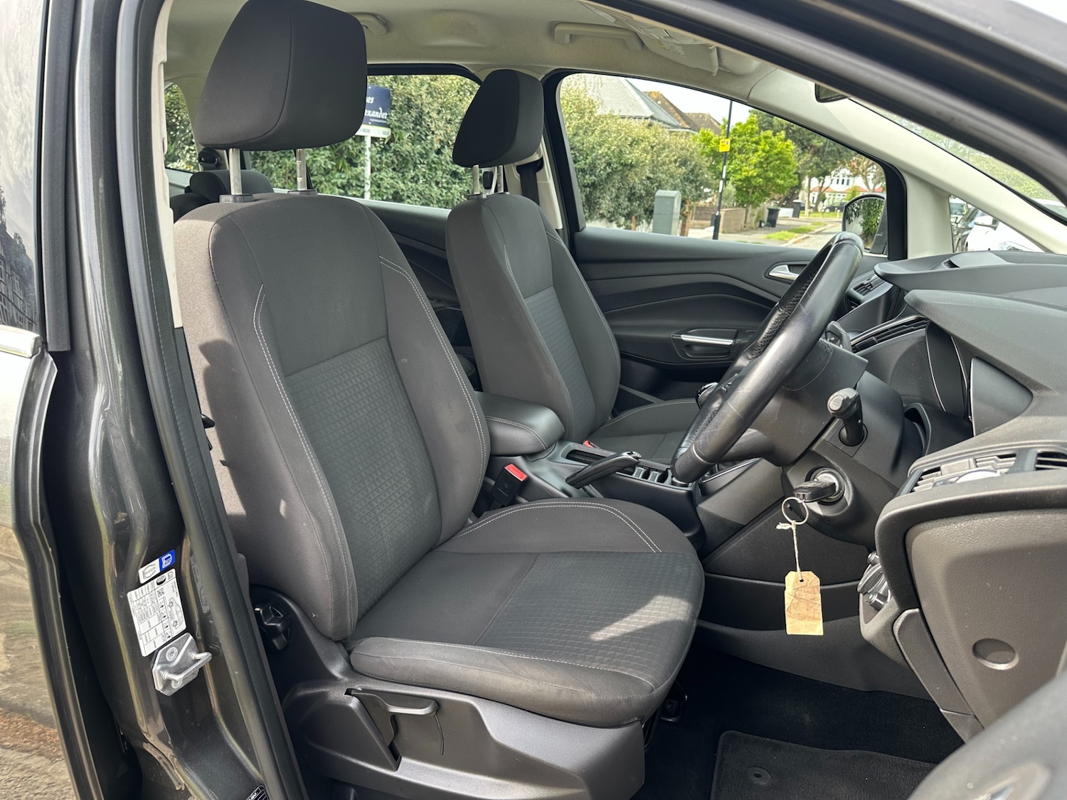 Used Ford Grand C-Max 2018 for sale - 75368236: Photo 9