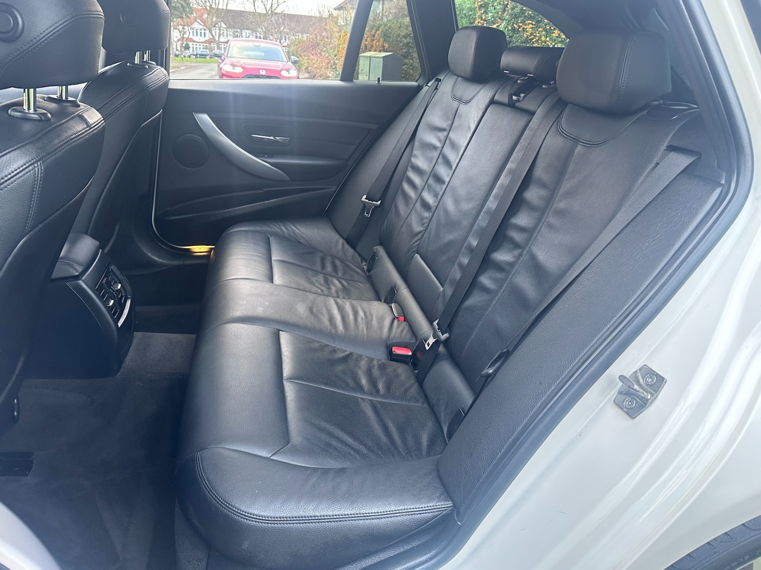 Used BMW 3 Series 2013 for sale - 76393467: Photo 12