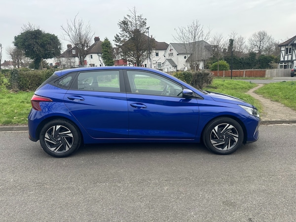 Used Hyundai i20 2021 for sale - 73723072: Photo 4
