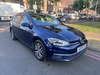 Used Volkswagen Golf 2018 for sale - 79168154: Photo