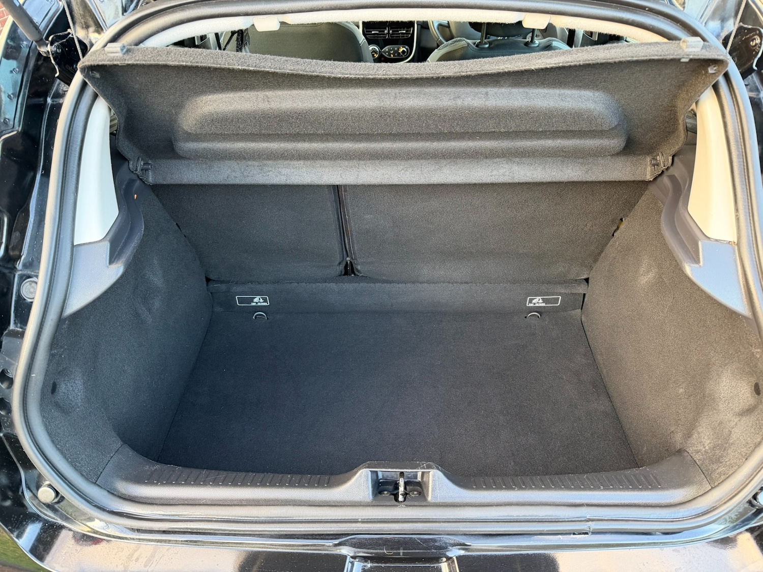 Used Renault Clio 2016 for sale - 76749847: Photo 9