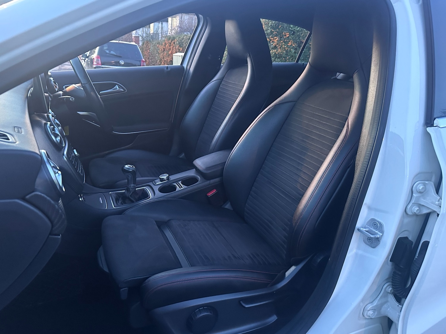 Used Mercedes-Benz A-Class 2015 for sale - 76393514: Photo 10