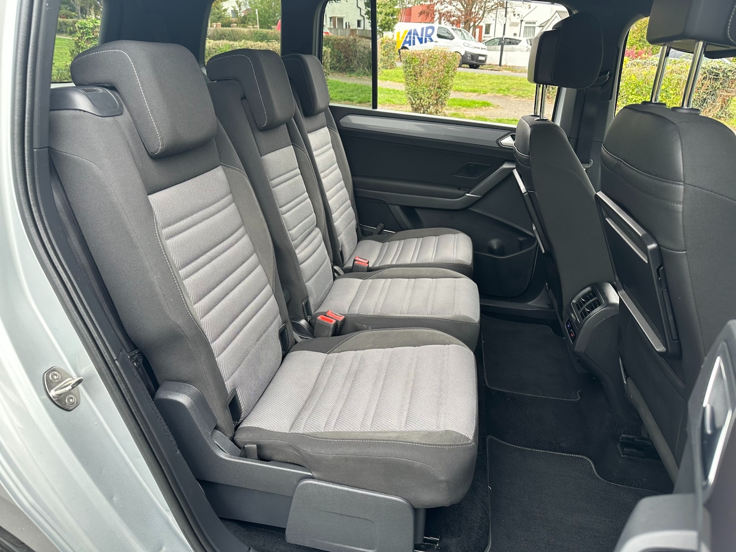 Used Volkswagen Touran 2017 for sale - 76089845: Photo 12