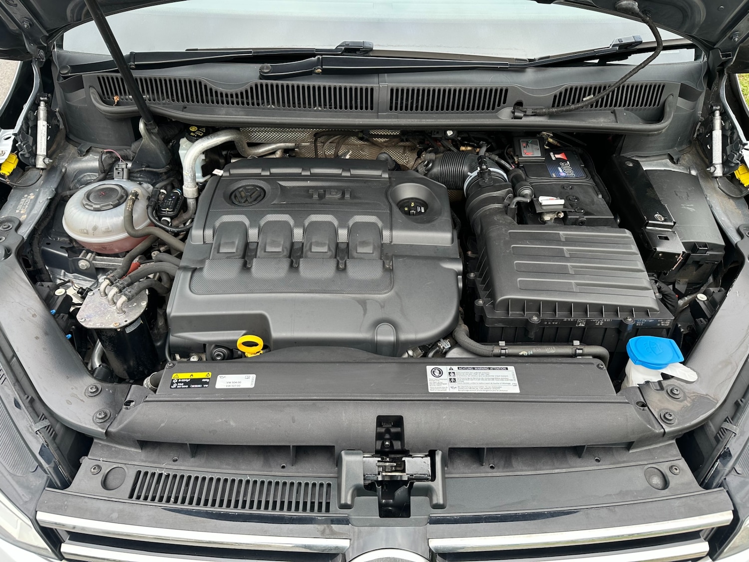 Used Volkswagen Touran 2017 for sale - 76089845: Photo 18