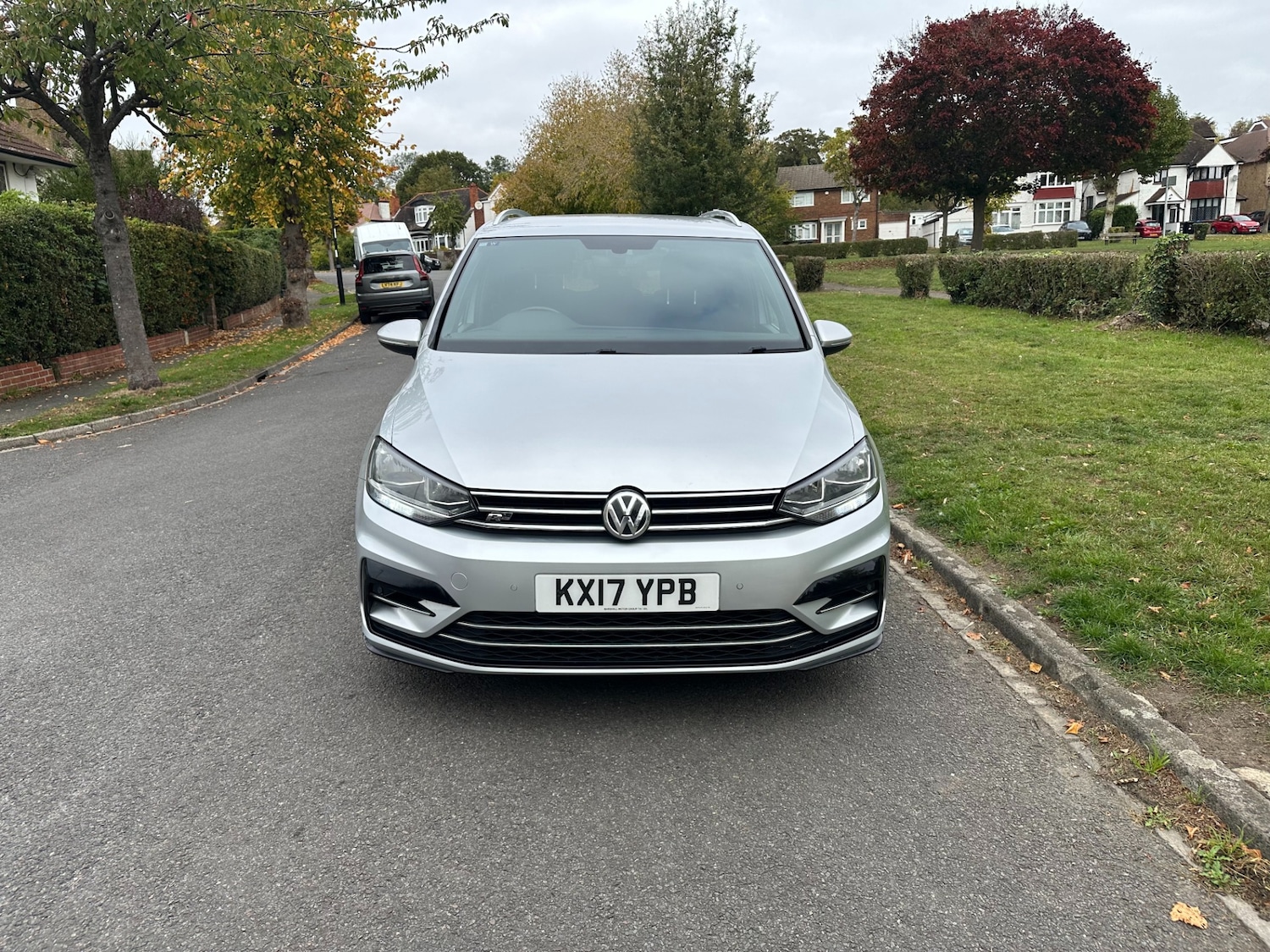 Used Volkswagen Touran 2017 for sale - 76089845: Photo 6