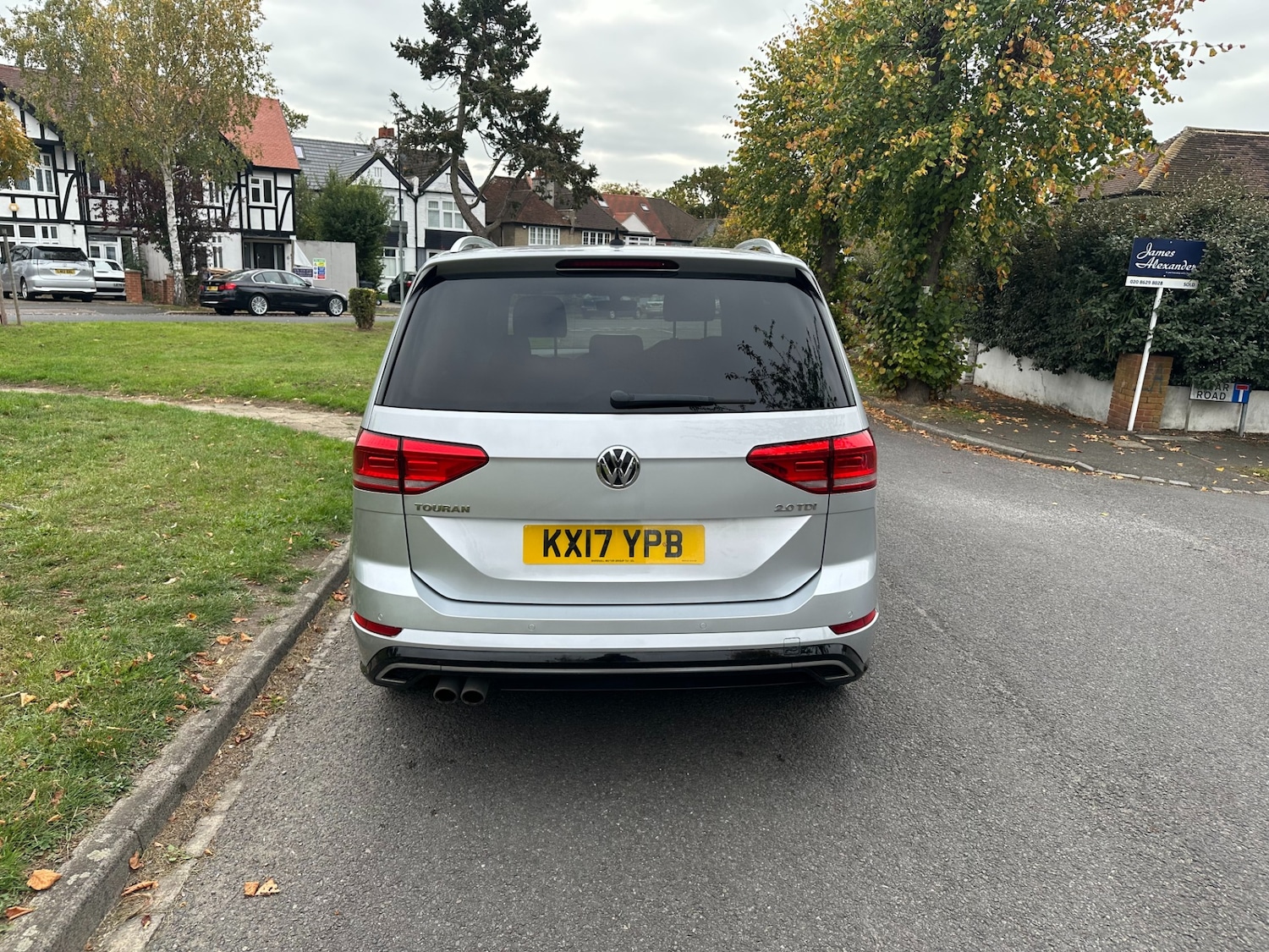 Used Volkswagen Touran 2017 for sale - 76089845: Photo 7