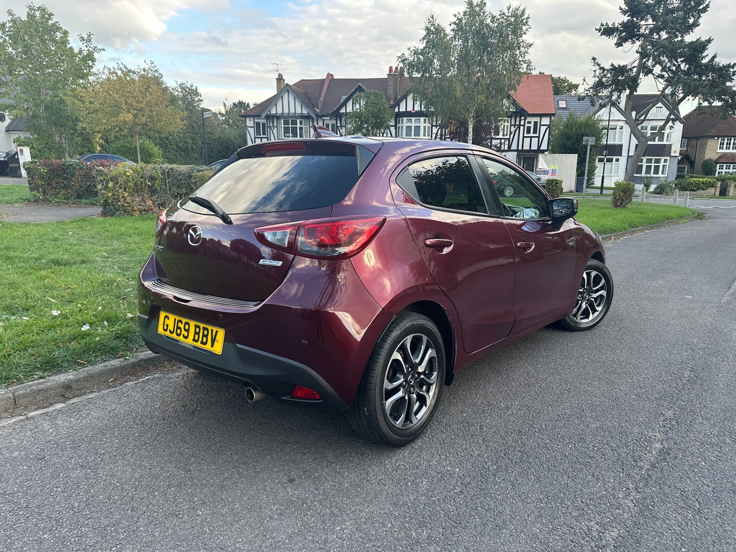Used Mazda Mazda2 2019 for sale - 75725808: Photo 2