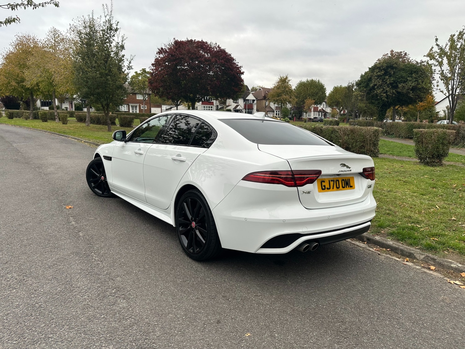 Used Jaguar XE 2020 for sale - 76018504: Photo 3
