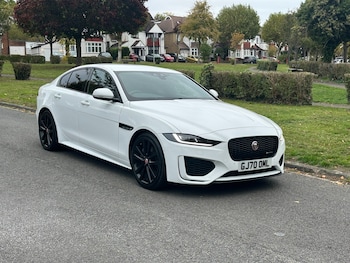 Used Jaguar XE 2020 for sale - 76018504: Photo