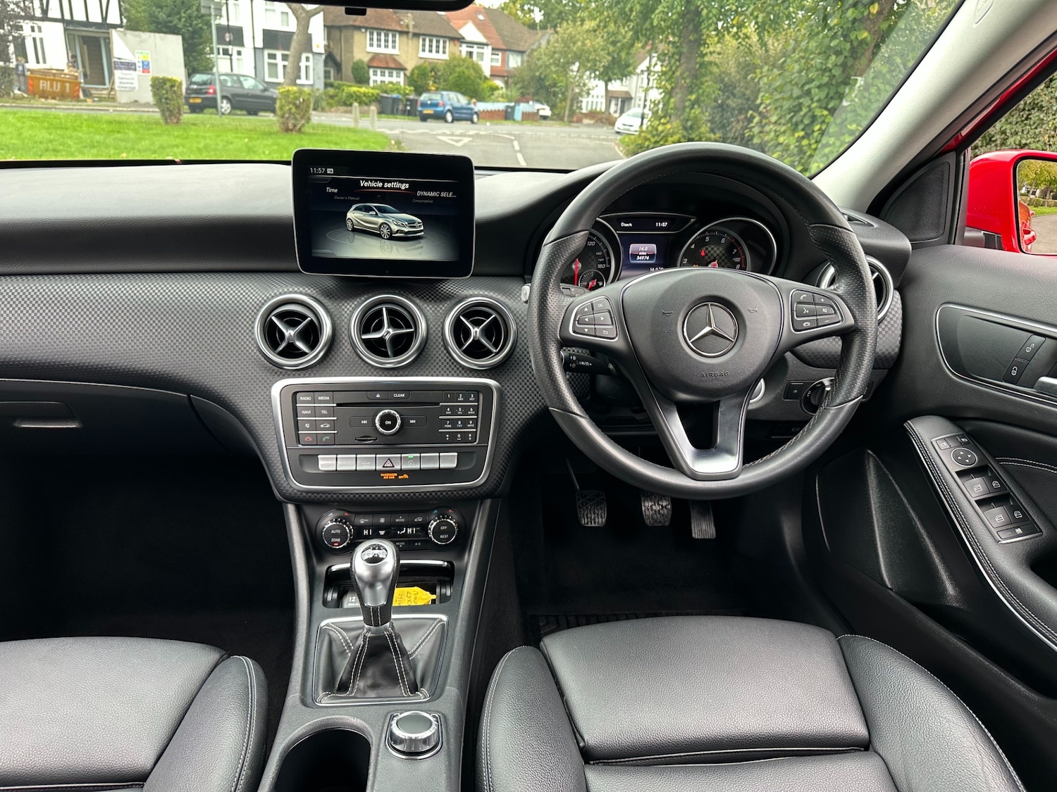 Used Mercedes-Benz A-Class 2017 for sale - 75764126: Photo 12