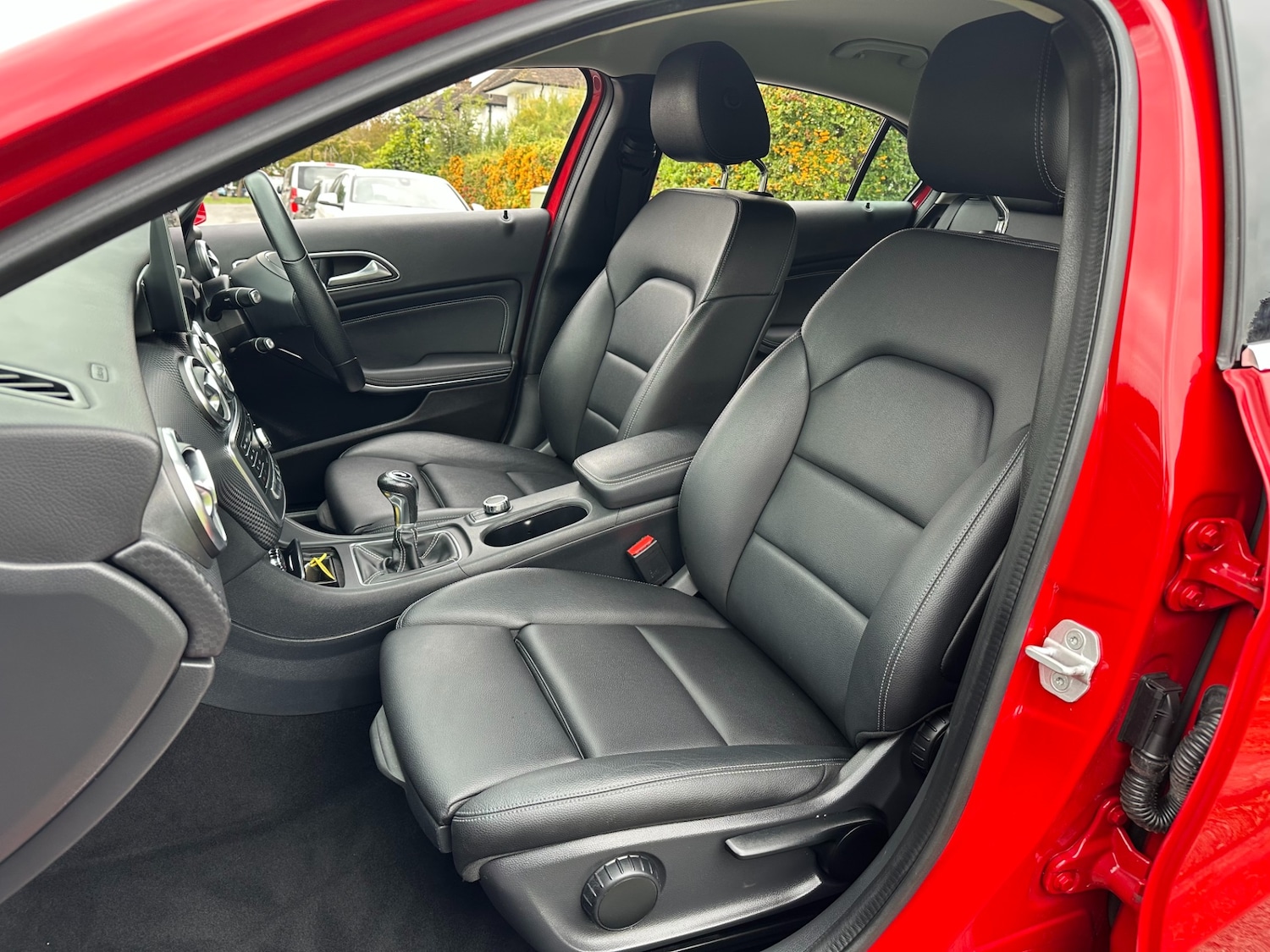 Used Mercedes-Benz A-Class 2017 for sale - 75764126: Photo 9