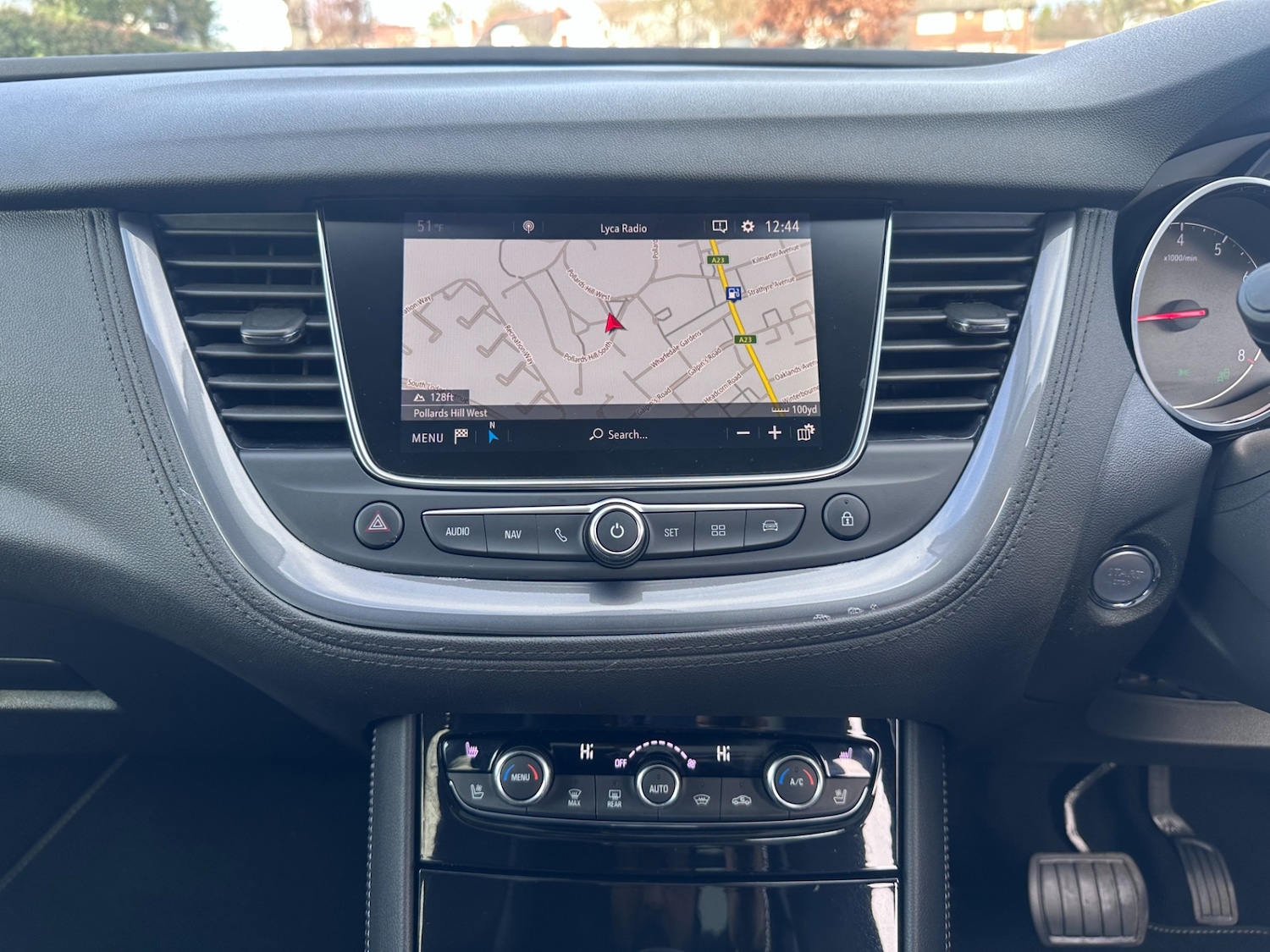 Used Vauxhall Grandland X 2018 for sale - 76924168: Photo 16