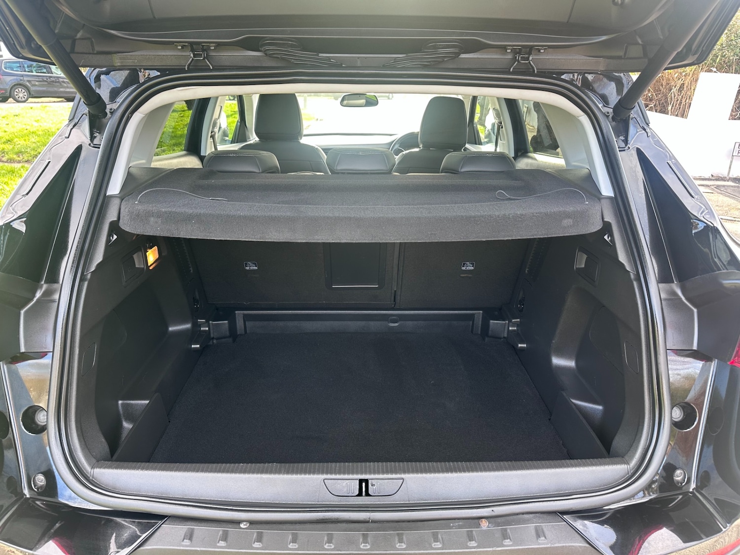 Used Vauxhall Grandland X 2018 for sale - 76924168: Photo 17