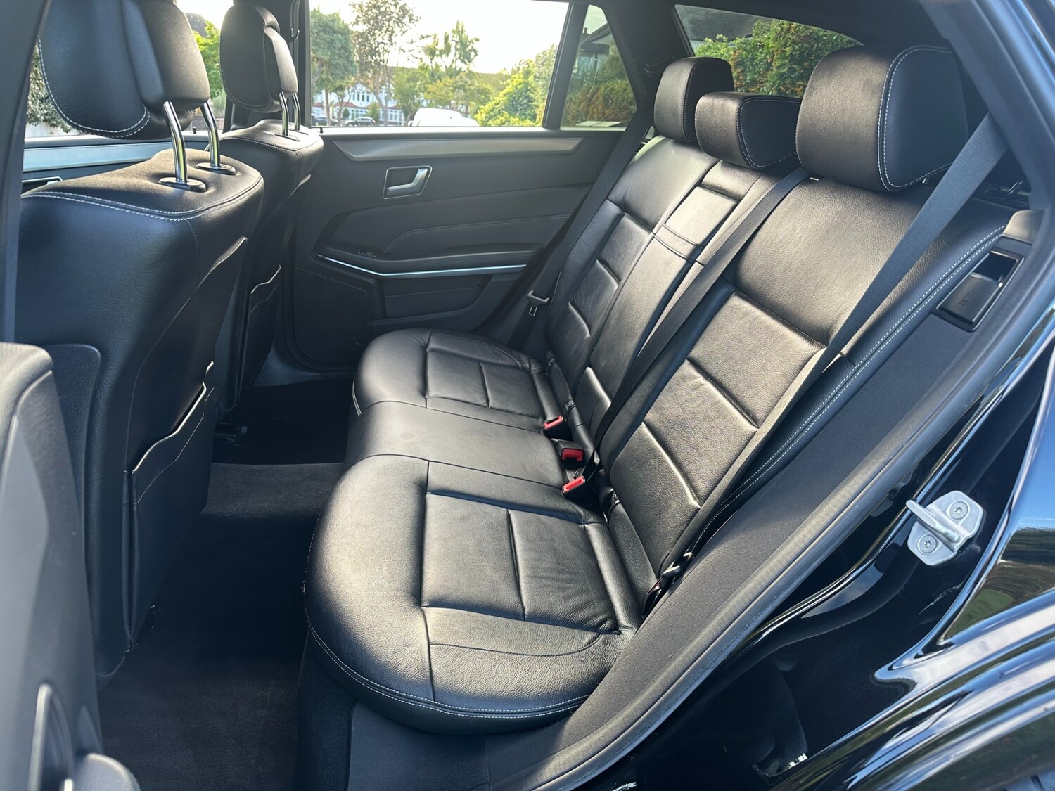 Used Mercedes-Benz E Class 2013 for sale - 75911137: Photo 13