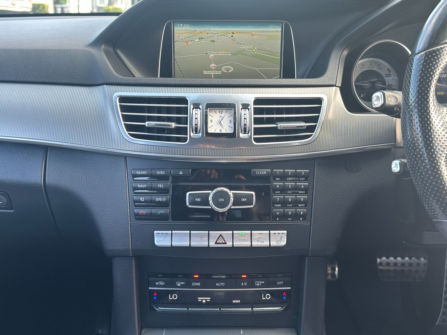 Used Mercedes-Benz E Class 2013 for sale - 75911137: Photo 15