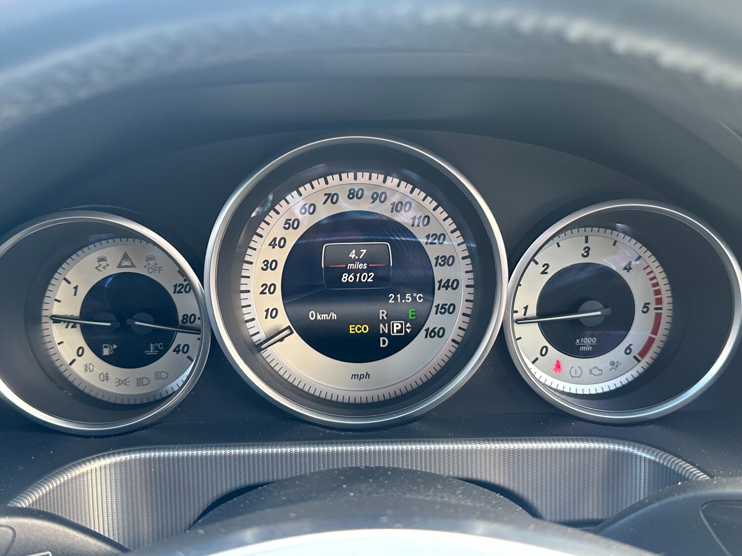 Used Mercedes-Benz E Class 2013 for sale - 75911137: Photo 16