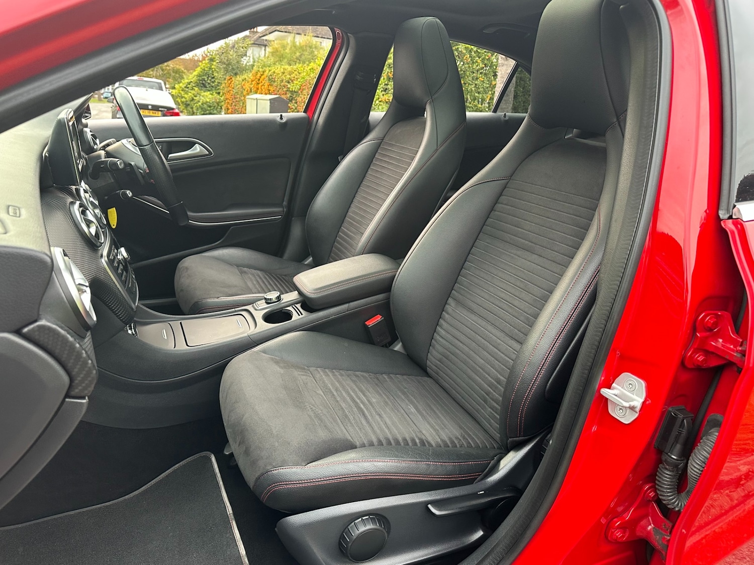 Used Mercedes-Benz A-Class 2015 for sale - 75764181: Photo 13