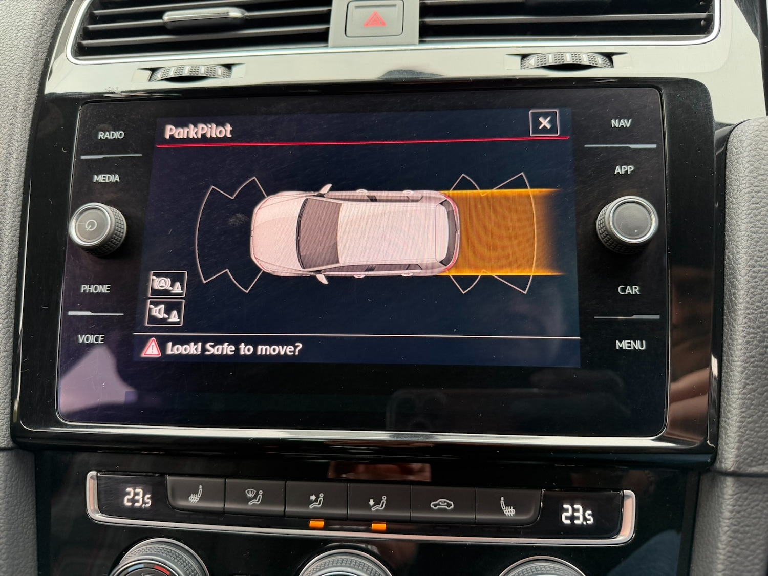 Used Volkswagen Golf 2019 for sale - 76766536: Photo 20