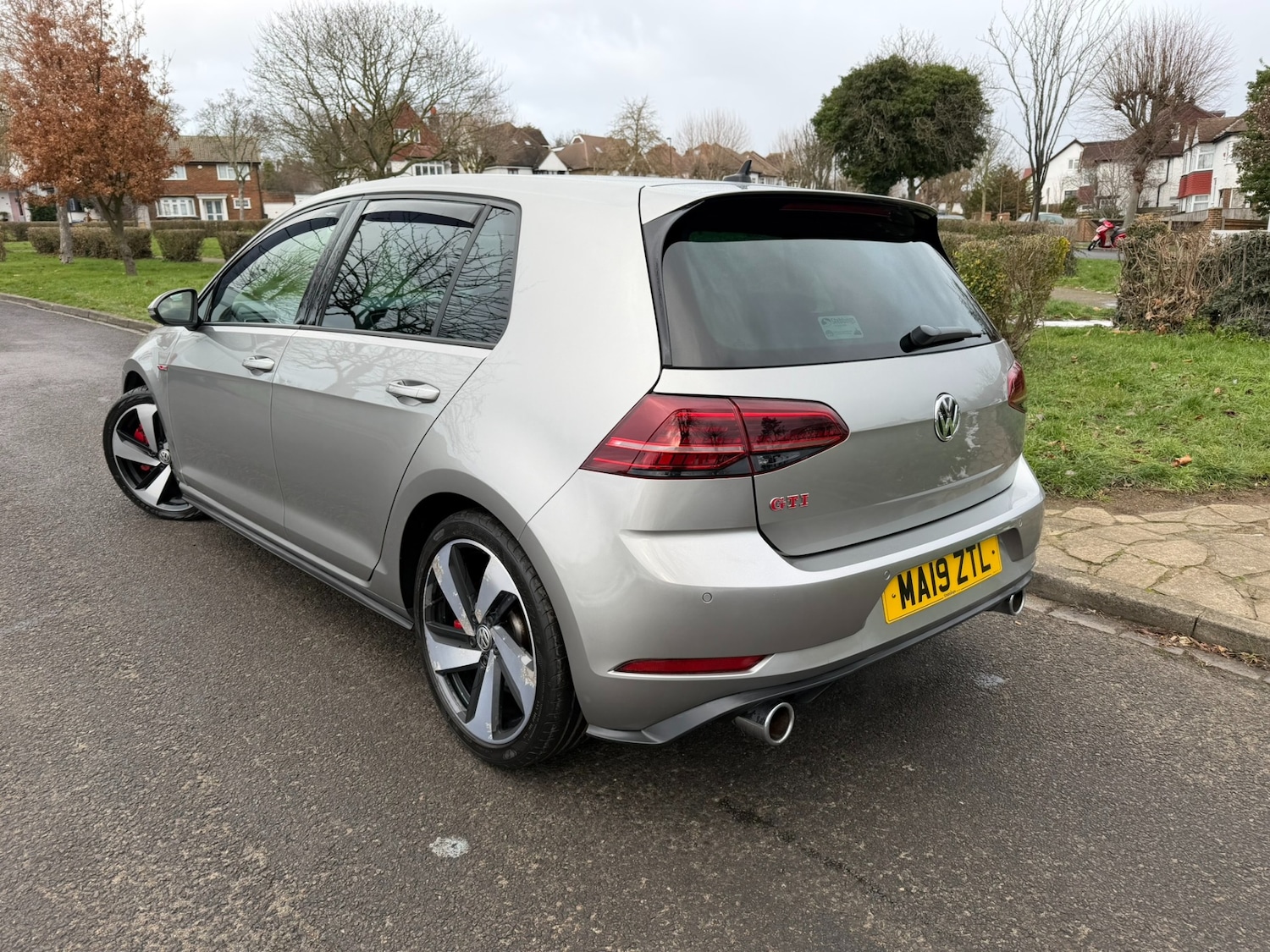 Used Volkswagen Golf 2019 for sale - 76766536: Photo 4