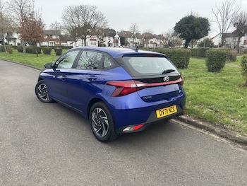 Used Hyundai i20 2021 for sale - 76558433: Photo