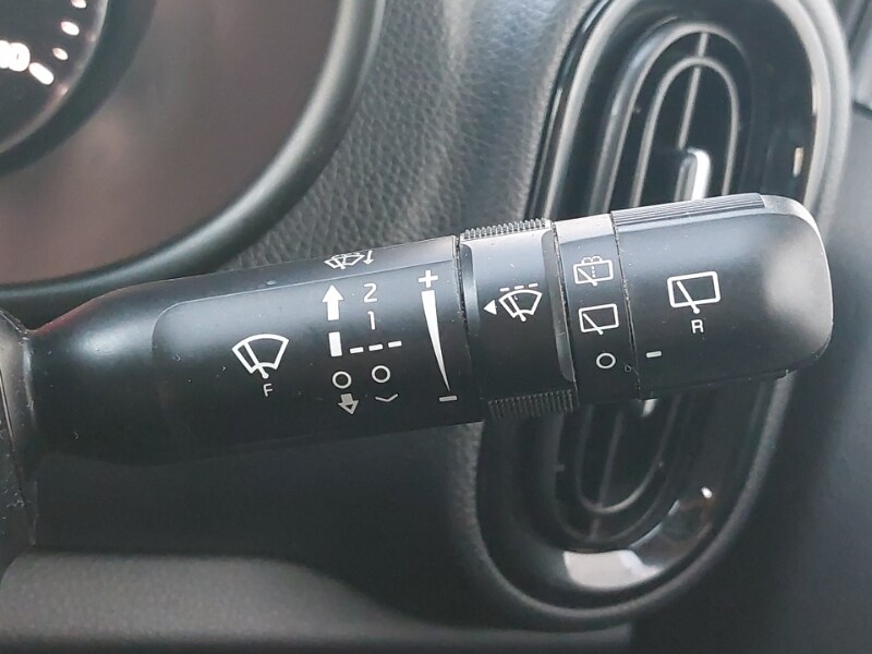 Used Kia Picanto 2023 for sale - 76779324: Photo 17