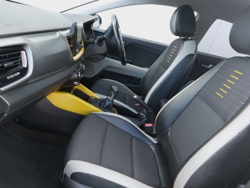 Used Kia Stonic 2023 for sale - 77635967: Photo 5